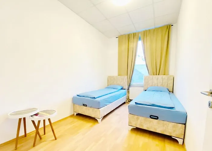 Apartman Private In 5br Shared Aprt For 11 Near Train Station
